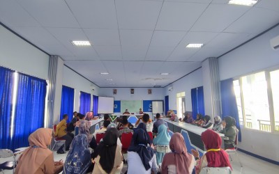 WORKSHOP IMPLEMENTASI GERAKAN SEKOLAH MENYENANGKAN  BERTEMA KOLABORASI ATAU MATI